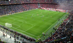 1280px-2012-13_Europa_League_final_-_Chelsea_FC_vs._SL_Benfica,_Amsterdam_ArenA,_kick-off