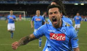 LAVEZZI-2609-748×440